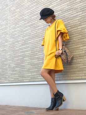 「MONKI（モンキ）のアイテム（シューズ）」を使った、N A O M Iさん（レディース・164cm）の秋コーディネート