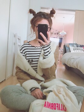 「ROPE' PICNIC（ロペピクニック）のアイテム（ムートンコート）」を使った、N A O M Iさん（レディース・164cm）の秋コーディネート