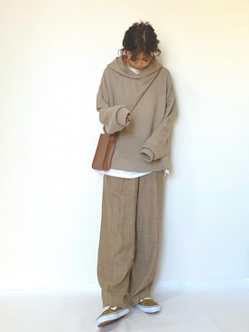 「TODAYFUL（トゥデイフル）のウールチェックトラウザース（その他パンツ）」を使った、N A O M Iさん（レディース・162cm）の秋コーディネート