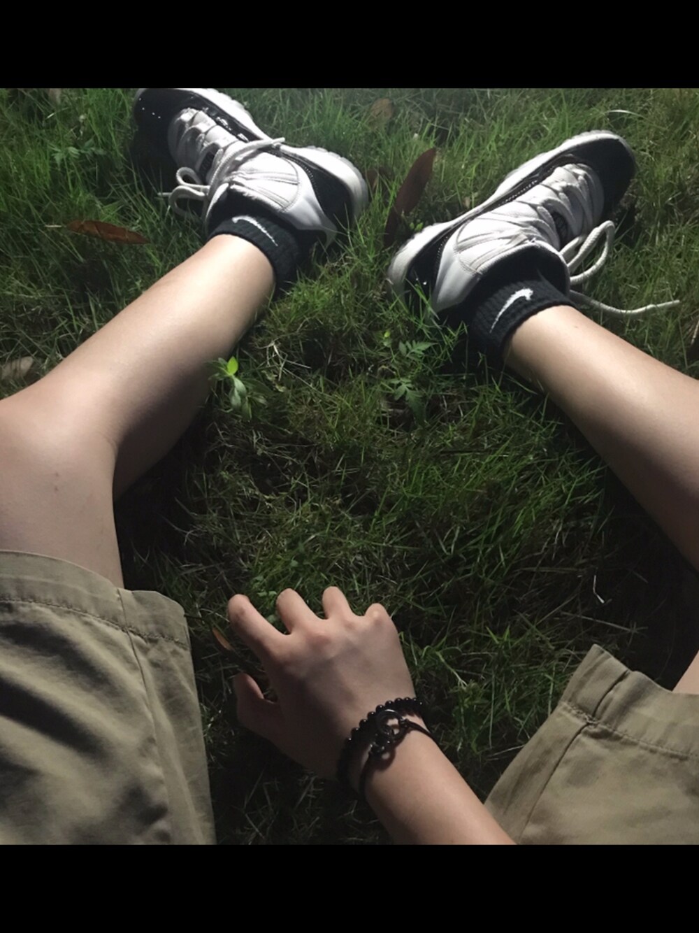 「街头搭配、夏、休闲、基础款」｜「AIR JORDANのアイテム（スニーカー、ホワイト系）」を使った、林zzhさん（メンズ・163cm）の夏コーディネートの1枚目の写真