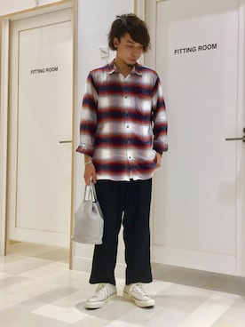 「チェックシャツ」｜「アイテム（タンクトップ）」を使った、Nobuさん（メンズ・172cm・20代）の秋コーディネート