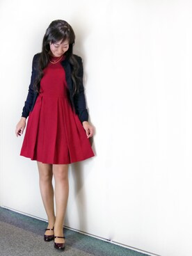 カーディガン ボレロ ブルー系 を使った 赤いワンピース のレディース人気ファッションコーディネート Wear