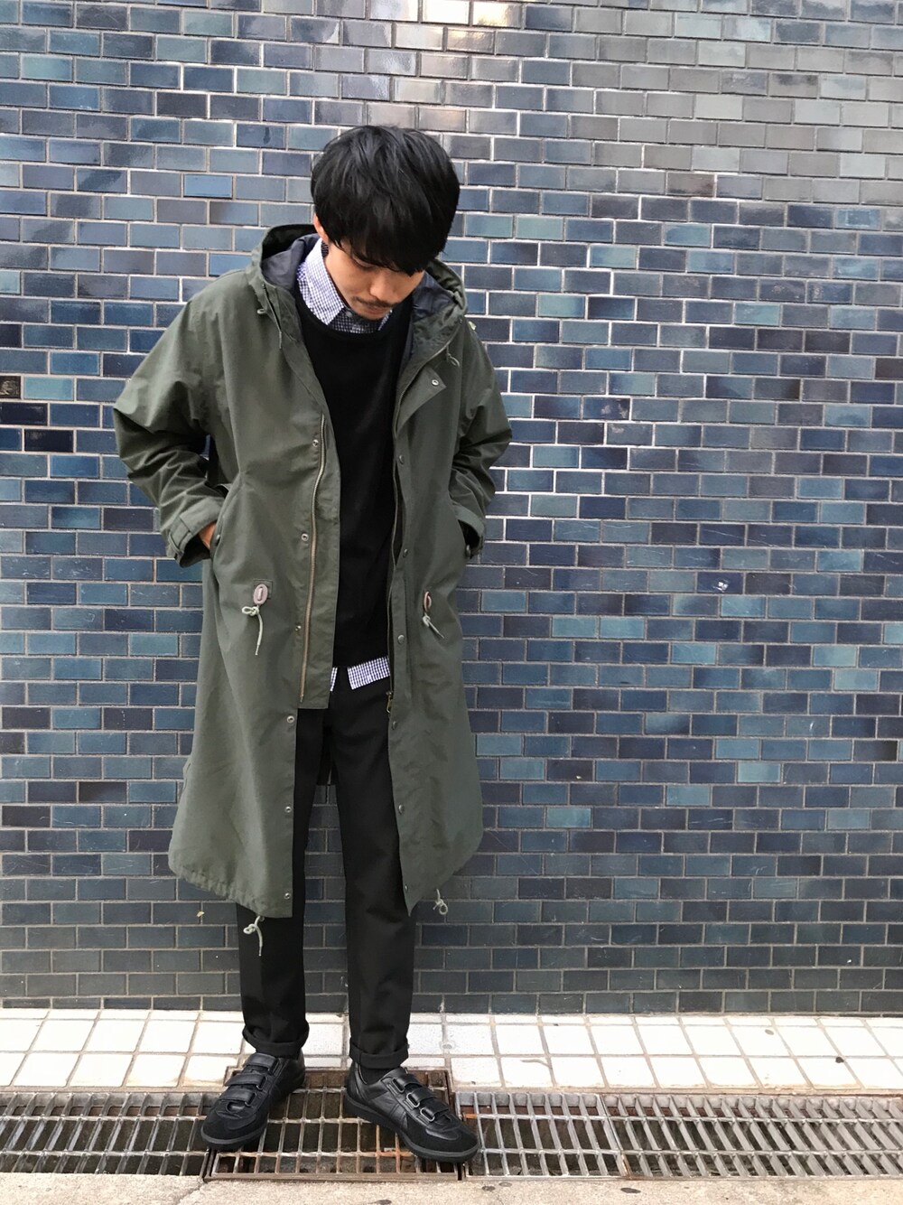 「johnbull、Johnbull Private labo、REPRODUCTION OF FOUND、秋コーデ、大人カジュアル、スニーカー、シンプル、ootd」｜「Johnbull Private laboのユーティリティーM-51シェル（ナイロンジャケット、グリーン系）」を使った、INA0804さん（メンズ・174cm）の秋コーディネートの1枚目の写真