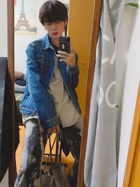 「FEKETE（フェケテ）のアイテム（パンツ）」を使った、治さん（メンズ・175cm）の春コーディネート