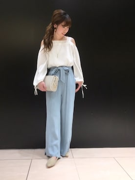 「オープンショルダー」｜「アイテム（その他シューズ）」を使った、Eriさん（レディース・158cm）の冬コーディネート