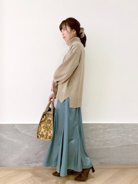 「アイテム（シュシュ）」を使った、Eriさん（レディース・158cm・20代）の冬コーディネート