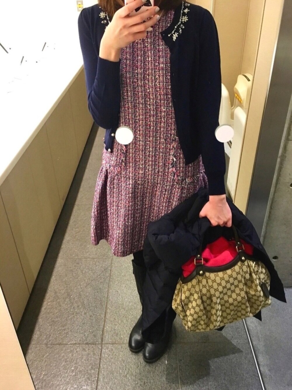 ãã³ã¯ç³»ã®ã¯ã³ããŒã¹ããã«ãŒç³»ã®ã«ãŒãã£ã¬ã³/ãã¬ãããã«ãŒç³»ã®ããŠã³ãžã£ã±ãã/ã³ãŒããççšããã¬ãã£ãŒã¹ã®å¬ã³ãŒãã£ããŒãã®1æç®ã®åç