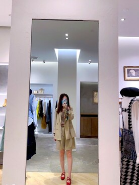 「initial（イニシャル）のアイテム（パンツ）」を使った、Elaine さん（レディース・166cm）の春コーディネート