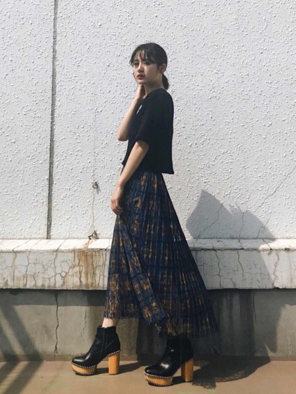 MOUSSY OFFICIALさんの「PLEATED LACE SKIRT（MOUSSY）」を使ったコーディネート