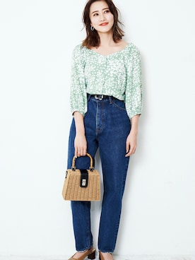 「テーパードデニム」｜MOUSSY OFFICIALさん（レディース・158cm）の春コーディネート