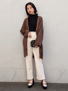 「MOUSSY（マウジー）のアイテム（カーディガン/ボレロ）」を使った、MOUSSY OFFICIALさん（レディース・169cm）の秋コーディネート
