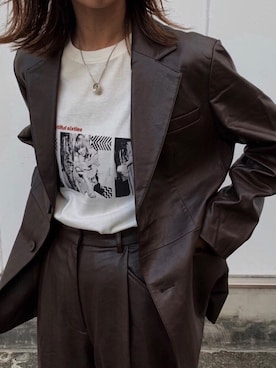 「MOUSSY（マウジー）のアイテム（テーラードジャケット）」を使った、MOUSSY OFFICIALさん（レディース・165cm）の秋コーディネート