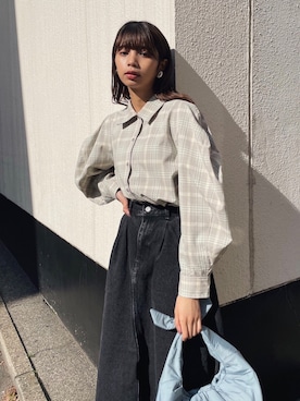 「MOUSSY（マウジー）のアイテム（デニムスカート）」を使った、MOUSSY OFFICIALさん（レディース・164cm）の冬コーディネート