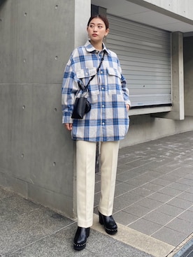 「moussy」｜「アイテム（スリッポン）」を使った、MOUSSY OFFICIALさん（レディース・158cm）の冬コーディネート