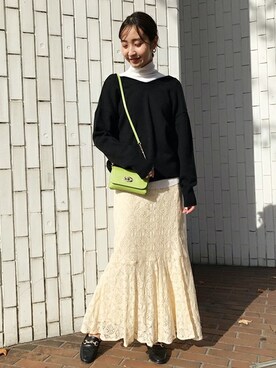 「SLOBE IENA（スローブイエナ）のアイテム（ローファー）」を使った、ryokaさん（レディース・163cm）の冬コーディネート