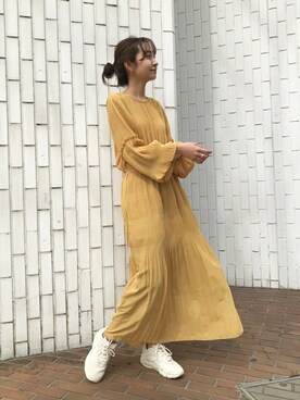 「SLOBE IENA（スローブイエナ）のアイテム（スニーカー）」を使った、ryokaさん（レディース・163cm）の春コーディネート