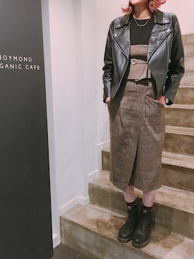 「アイテム（ライダースジャケット）」を使った、ayuuu.さん（レディース・167cm・20代）の冬コーディネート