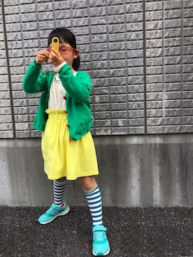 「UU（ユニクロ　アンダーカバー）のアイテム（カーディガン/ボレロ、グリーン系）」を使った、chibi su--さん（キッズ・130cm）の春コーディネート