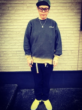 「atmos（アトモス）のアイテム（スウェット）」を使った、しゅんころさん（メンズ・176cm）の春コーディネート