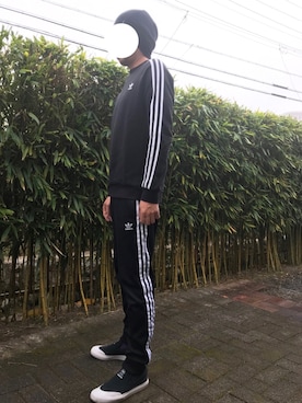 「adidas Originals（アディダスオリジナルス）のアイテム（スリッポン）」を使った、かっつうさん（メンズ・174cm）の冬コーディネート