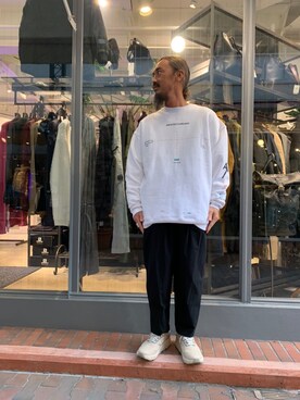 「B'2nd（ビーセカンド）のアイテム（スウェット）」を使った、長老さん（メンズ・170cm）の冬コーディネート