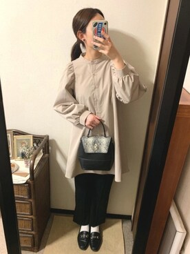 「OZOC（オゾック）のアイテム（ハンドバッグ）」を使った、ponzuさん（レディース・168cm）の春コーディネート