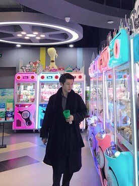 「MUJI」｜「アイテム（トレンチコート）」を使った、皓星汪さん（メンズ・172cm）の春コーディネート