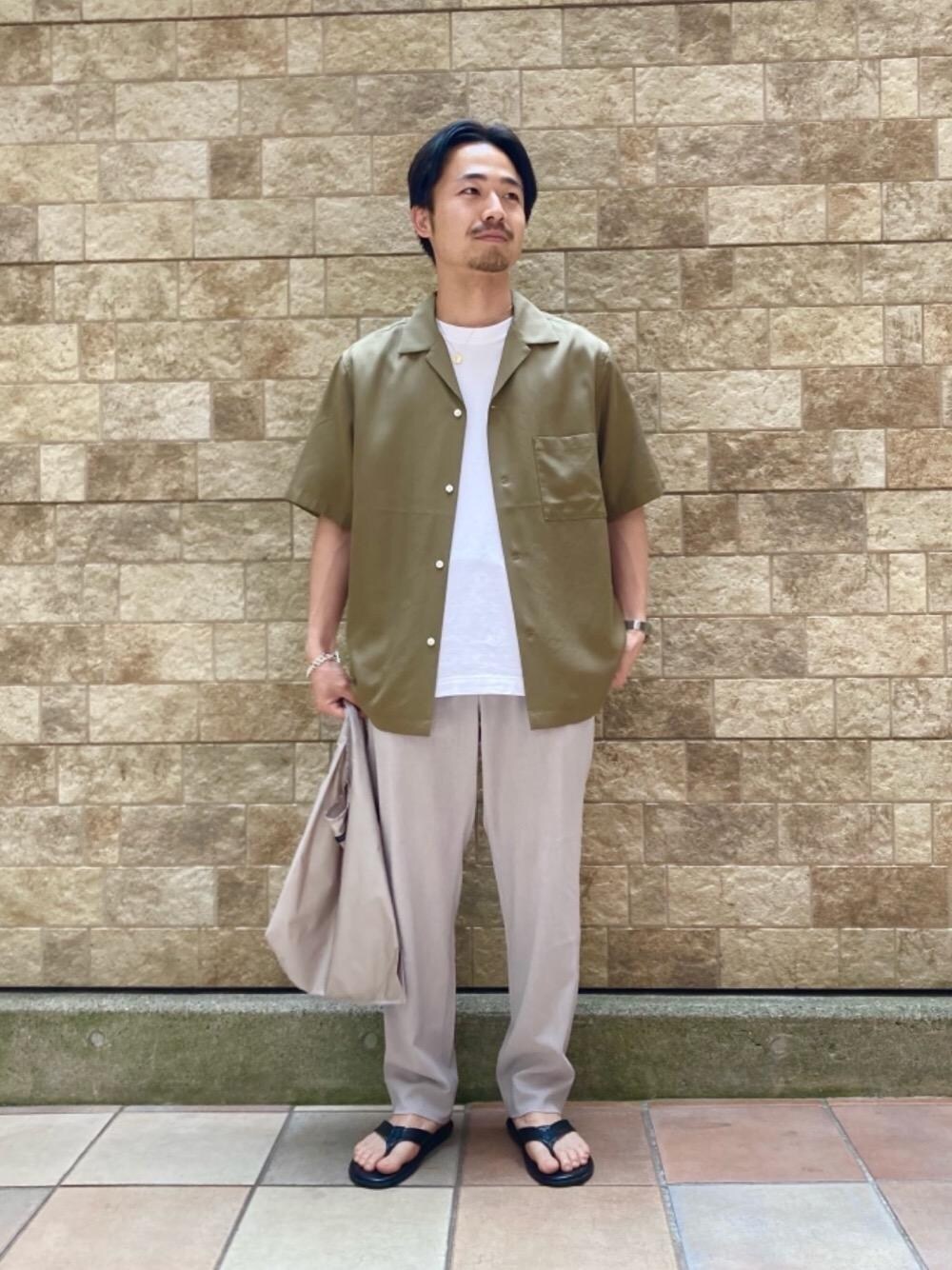 「シューズ、シャツ/ブラウス、Tシャツ/カットソー、👟バッグ、ぱんつ」｜「HANESの【別注】 ＜Hanes（ヘインズ）＞ BEEFY-T/ビーフィー Tシャツ ◇（Tシャツ/カットソー、ホワイト系）」を使った、taigaさん（メンズ・165cm）の春コーディネートの1枚目の写真
