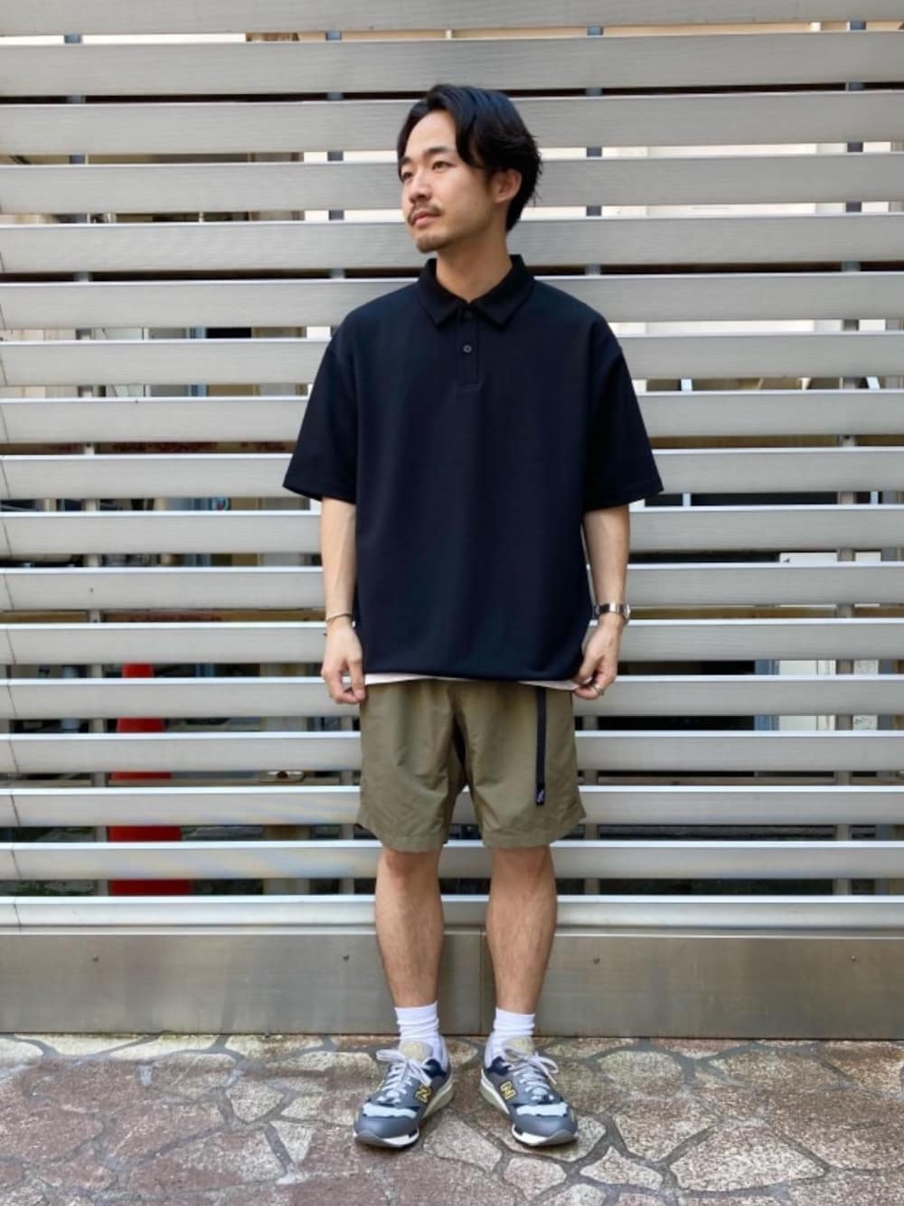「スニーカー、Tシャツ/カットソー、ぱんつ」｜「HANESの【別注】 ＜Hanes（ヘインズ）＞ BEEFY-T/ビーフィー Tシャツ ◇（Tシャツ/カットソー、ホワイト系）」を使った、taigaさん（メンズ・165cm）の夏コーディネートの1枚目の写真