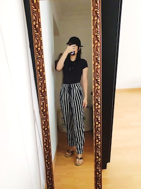 「Saint Laurent」｜「アイテム（スリッポン）」を使った、CAMIECAMIEさん（レディース・165cm）の夏コーディネート