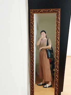 「MOCKBERG（モックバーグ）のアイテム」を使った、CAMIECAMIEさん（レディース・165cm）の秋コーディネート