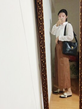「MOCKBERG（モックバーグ）のアイテム」を使った、CAMIECAMIEさん（レディース・165cm）の冬コーディネート