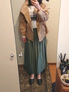 「ピスタチオ」｜「アイテム（マウンテンパーカー）」を使った、リーダーさん（レディース・165cm）の春コーディネート