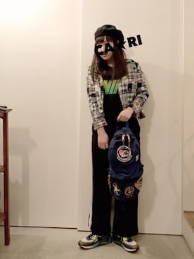 「AIR MAX」｜「アイテム（ノーカラージャケット）」を使った、CA★RIさん（レディース・163cm）の春コーディネート