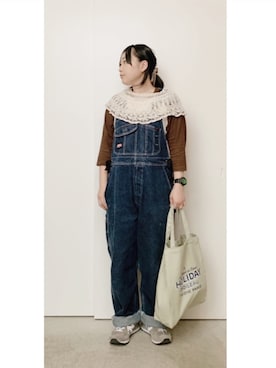 「付け襟」｜「アイテム（オールインワン・サロペット）」を使った、CA★RIさん（レディース・163cm）の春コーディネート