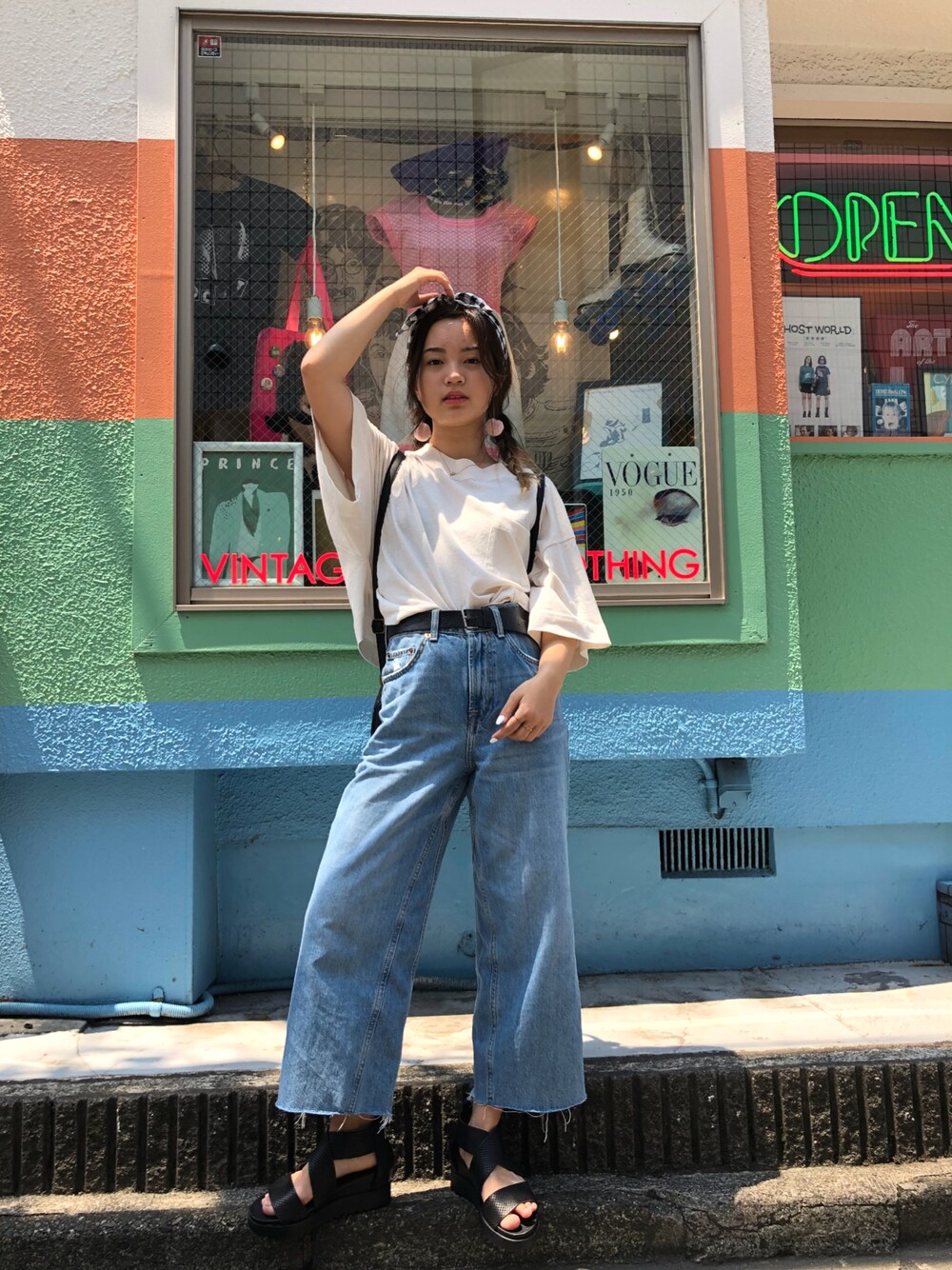 「VINTAGE、instagram、summer、girl、90’s、Cute」｜「JEANASISのアイテム（Tシャツ/カットソー、ホワイト系）」を使った、puppyloveMさん（キッズ・153cm）の夏コーディネートの1枚目の写真