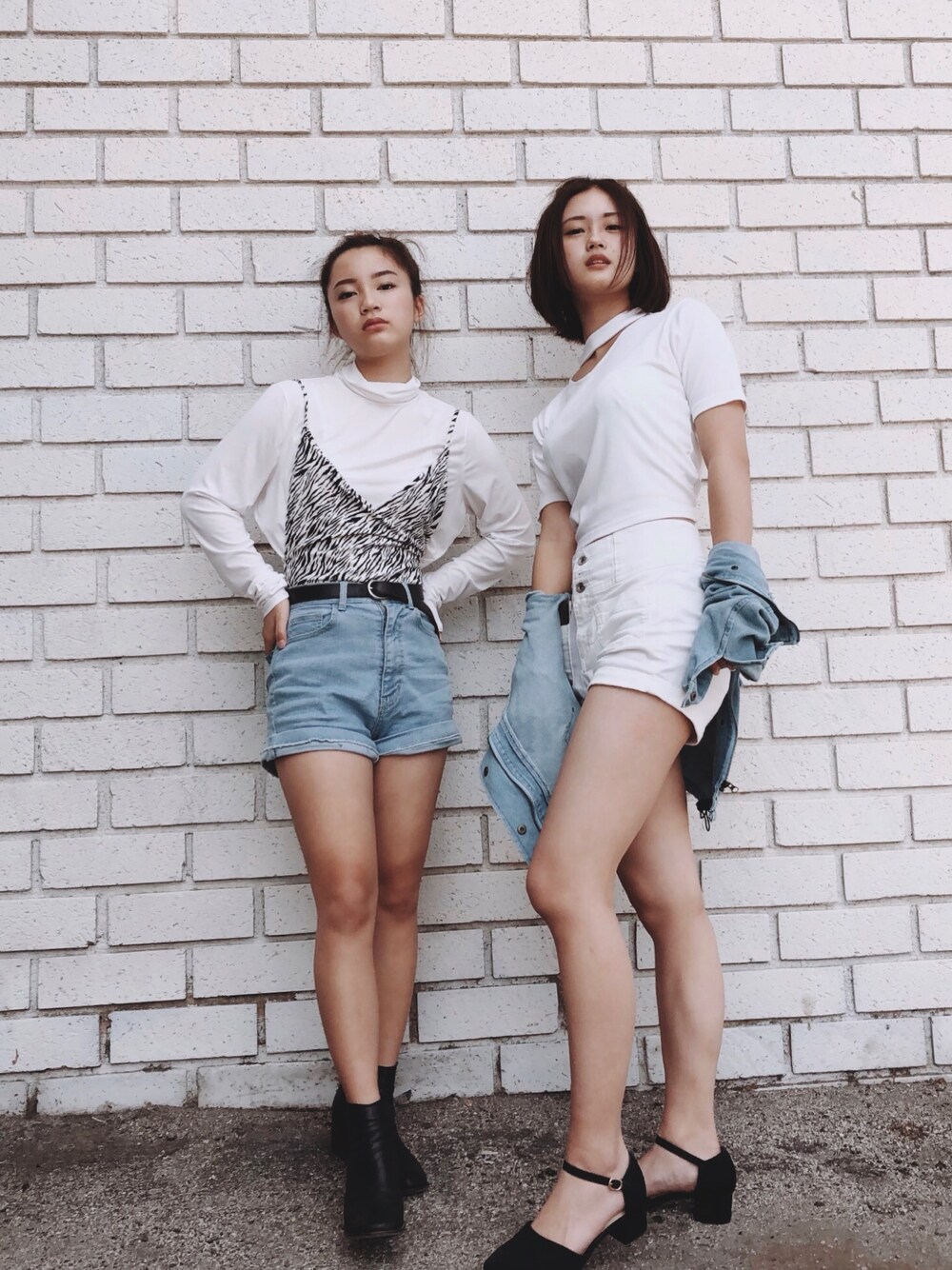 「summer、white、denim、matchingoutfits、streetstyle、streetfashion、grungefeed、lookbook、Sunday、ootd」｜「Bershkaのアイテム（水着、ブラック系）」を使った、puppyloveMさん（キッズ・153cm）の夏コーディネートの1枚目の写真