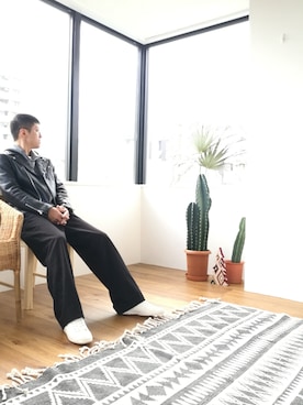 「ADAM ET ROPE'（アダムエロペ）のアイテム（ライダースジャケット）」を使った、omiさん（メンズ・172cm）の春コーディネート