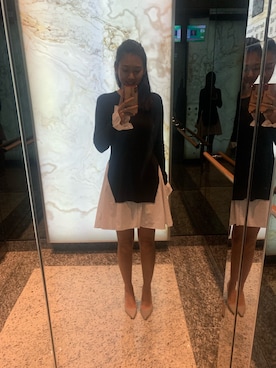 「GEOX（ジェオックス）のアイテム」を使った、Sharon Zhangさん（レディース・168cm）の秋コーディネート