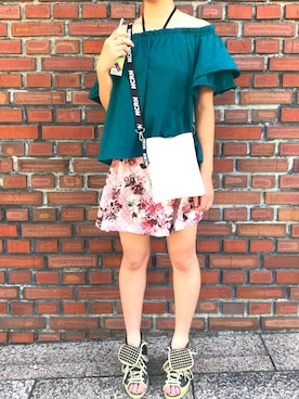 「派手色1色」｜朱羽さん（レディース・153cm）の夏コーディネート