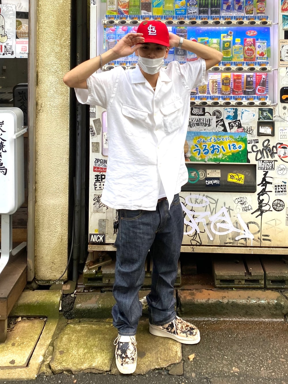 「夏コーデ、休日スタイル、シンプルコーデ、きれいめカジュアル、カジュアル、シャツスタイル、半袖シャツ、ストリート、開襟シャツ、おしゃれさんと繋がりたい」｜「BEAMS PLUSのBEAMS PLUS / COOLMAX(R) オープンカラー 半袖 シャツ（シャツ/ブラウス、ホワイト系）」を使った、Yorkieさん（メンズ・173cm）の夏コーディネートの1枚目の写真
