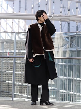 「shiyoh」｜「アイテム（チェスターコート）」を使った、Kazuyukiさん（メンズ・170cm）の冬コーディネート