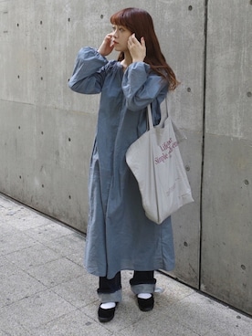 「UNIQLO（ユニクロ）のエコトート（手提包、グレー系）」を使った、ようさん（レディース・158cm）の秋コーディネート