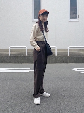 「UNIQLO（ユニクロ）のアイテム（运动衫、ベージュ系）」を使った、ようさん（レディース・158cm）の秋コーディネート