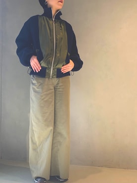 「MARECHAL TERRE（マルシャルテル）のニットドッキングミリタリーブルゾン（ブルゾン、ブルー系）」を使った、AKiさん（レディース・164cm）の秋コーディネート