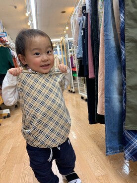 「BURBERRY（バーバリー）のアイテム」を使った、音葉OTOHAさん（キッズ・80cm）の春コーディネート