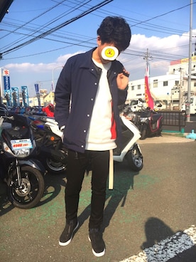 「CHARI&CO（チャリアンドコー）のCHARI&CO for Keith Haring / サイド パネル コーチジャケット（ブルゾン）」を使った、jyunichiさん（メンズ・177cm）の春コーディネート