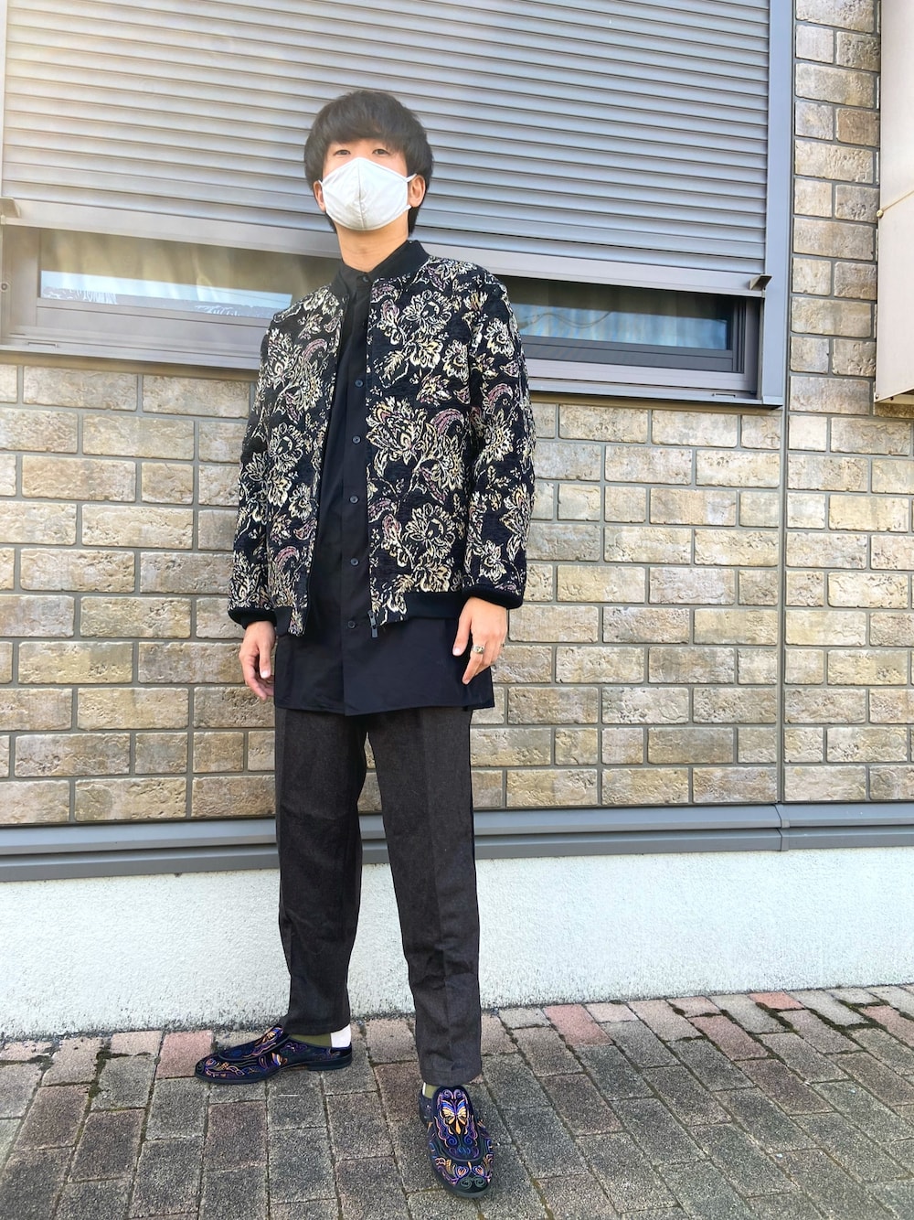 「wearhalloween2020、秋のコーデ、NEEDLES、yohjiyamamoto、いいね、save、フォローお願いします🤑、ブラック、休日スタイル、ロングシャツ」｜「Needlesのアイテム（ブルゾン、その他）」を使った、jyunichiさん（メンズ・177cm）の秋コーディネートの1枚目の写真