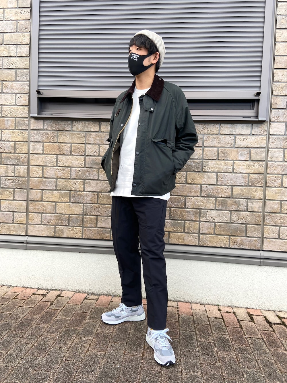 「年末WEAR感謝祭、冬コーデ、お洒落さんとつながりたい、New Balance、ARC'TERYX、ARC'TERYX VEILANCE、barbour、supreme、いいね、save、フォローお願いします🤑、スニーカーコーデ」｜「Barbourの【BARBOUR / バブアー別注】BIG SPEY（ブルゾン、グリーン系）」を使った、jyunichiさん（メンズ・177cm）の冬コーディネートの1枚目の写真