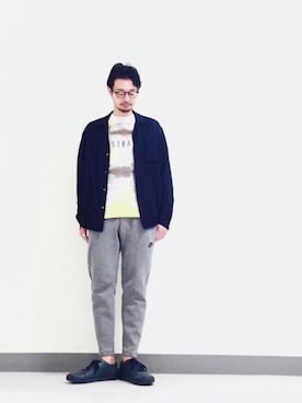 「BEAUTY&YOUTH UNITED ARROWS（ビューティーアンドユースユナイテッドアローズ）のアイテム（シャツ/ブラウス、ブルー系）」を使った、Shirou Takemotoさん（メンズ・171cm）の春コーディネート